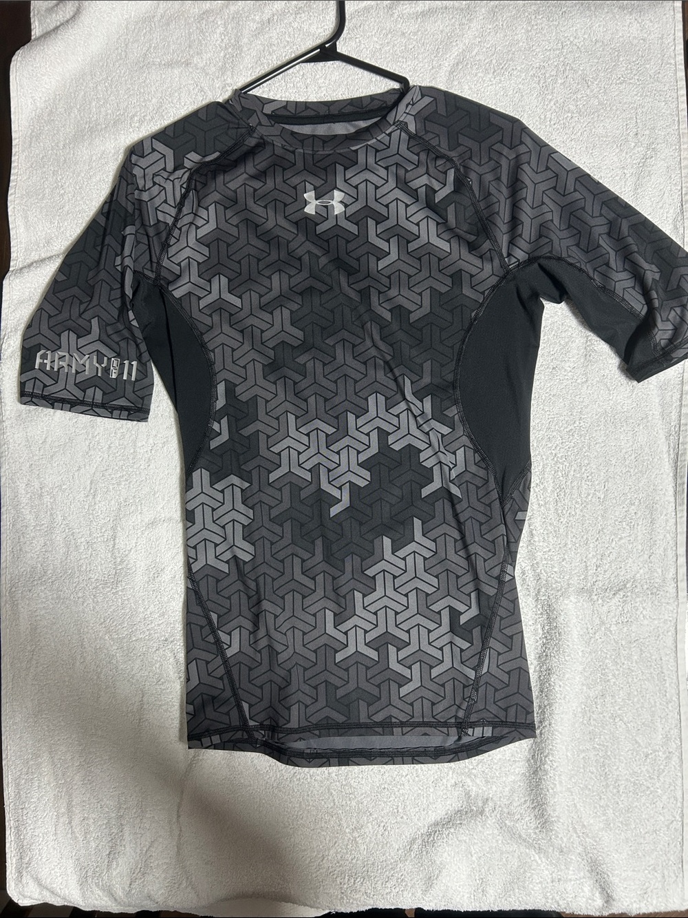 Under Armour Army of 11 Men’s Black & Gray